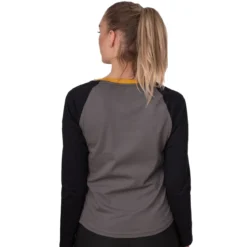FORSBERG zweifarbiges Longsleeve mit Brustlogo Damen
